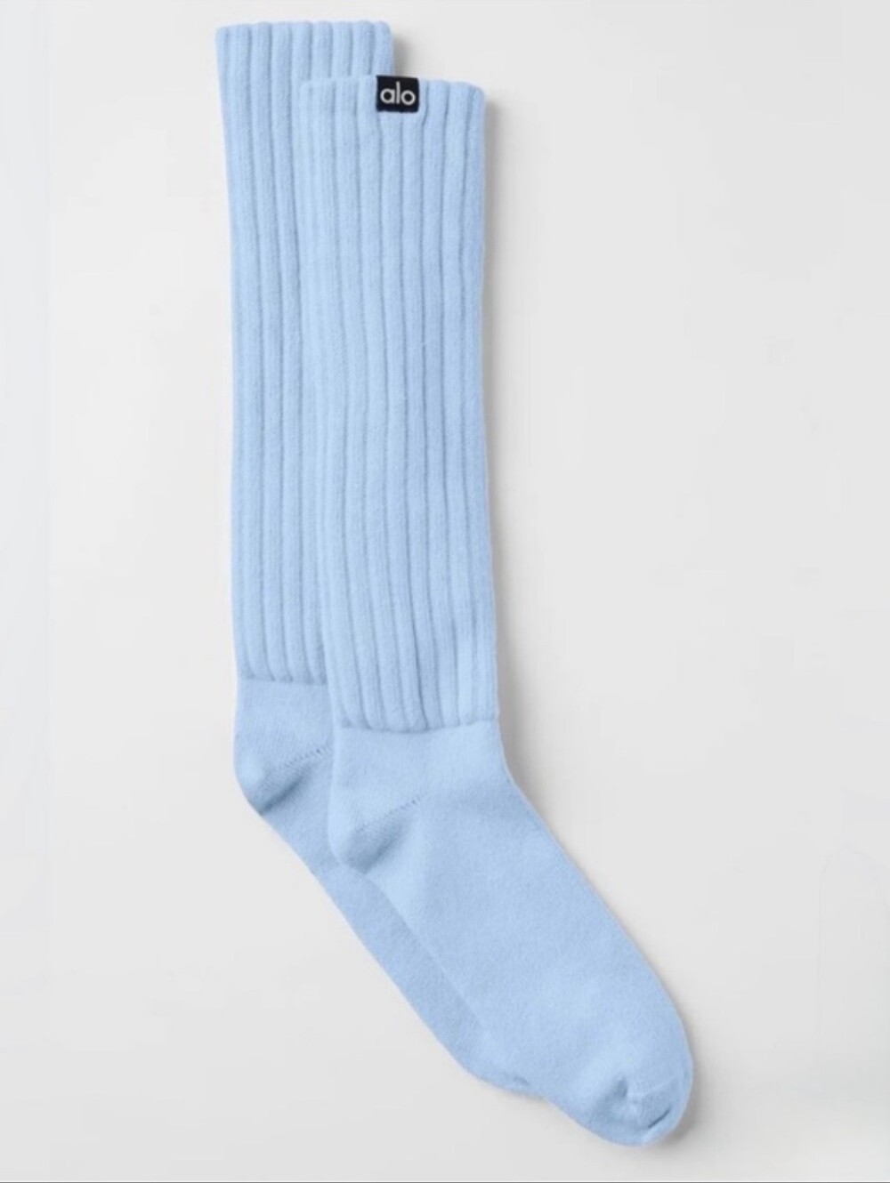 ALO Yoga Seashell Blue Unisex Scrunch Socks Size M NWT